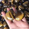 Zungtin Healing Crystal Tiger's Eye Heart Love Carved Palm Worry Stone Chakra Reiki Balancing